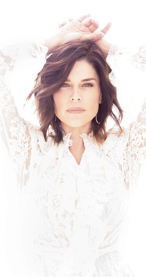 neve campbell imdb|More.